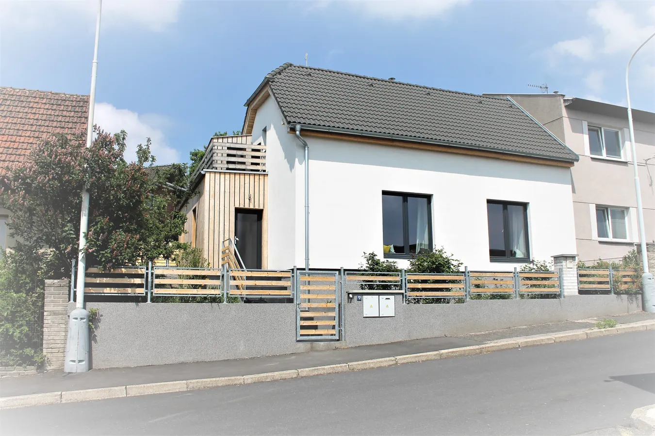 Vizualizace projektu "Rodinný dům u rybníka"